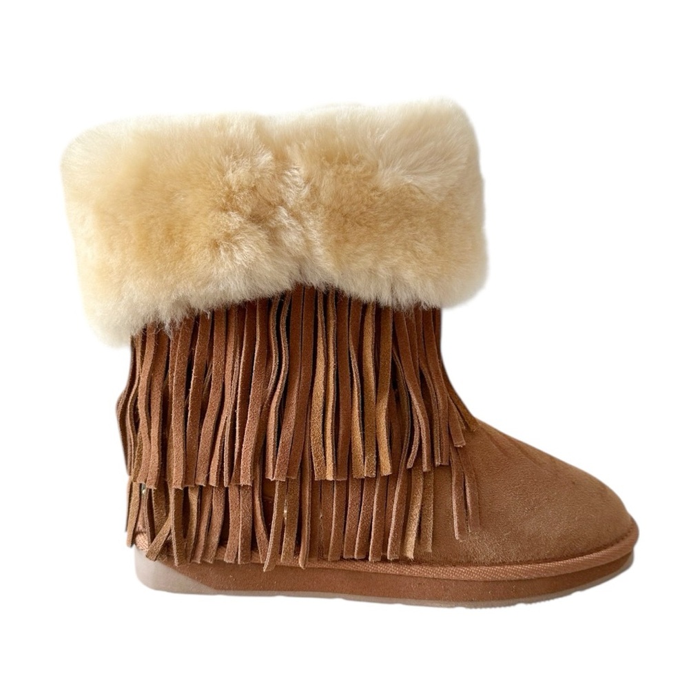RJ’s Fuzzies Fringe Boots Shearling